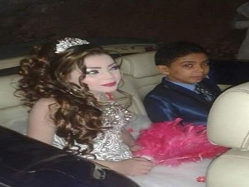 اضغط لمشاهدة الفيديو: حفل خطوبة أصغر عروسين في مصر!